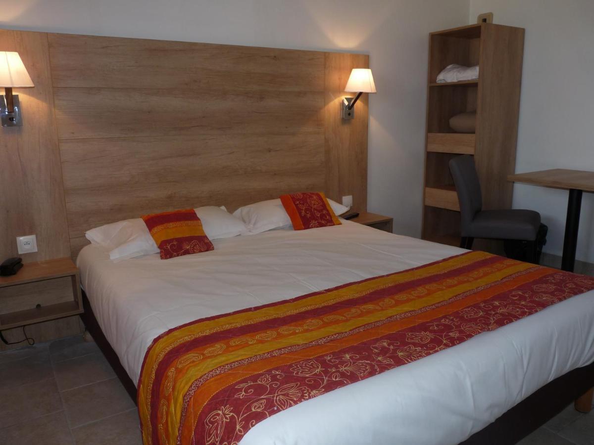 Residel Aparthotel ซิวริเย ภายนอก รูปภาพ